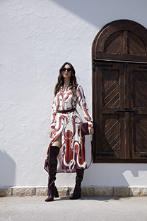 Midi haljina dugih rukava sa skrivenim kopčanjem i kaišem Tiffany Production